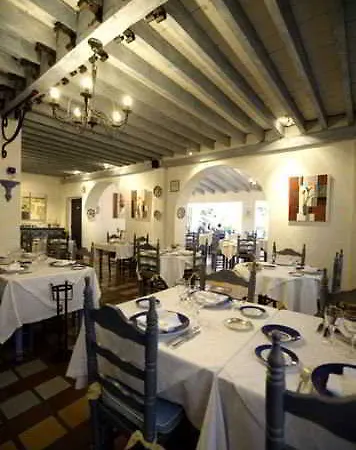 Restaurant La Terrasse Au Soleil 호텔 4*